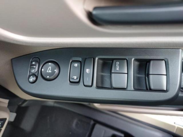 Ｎ－ＢＯＸジョイ ヒョウジュン２トーン　保証書／ホンダセンシング／電動スライドドア／車線逸脱防止支援システム／登録済未使用車／ヘッドランプ　ＬＥＤ／ＥＢＤ付ＡＢＳ／横滑り防止装置／アイドリングストップ／クルーズコントロール／禁煙車（17枚目）