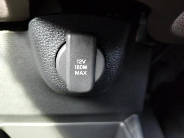 Ｎ－ＢＯＸジョイ ヒョウジュン２トーン　保証書／ホンダセンシング／電動スライドドア／車線逸脱防止支援システム／登録済未使用車／ヘッドランプ　ＬＥＤ／ＥＢＤ付ＡＢＳ／横滑り防止装置／アイドリングストップ／クルーズコントロール／禁煙車（31枚目）