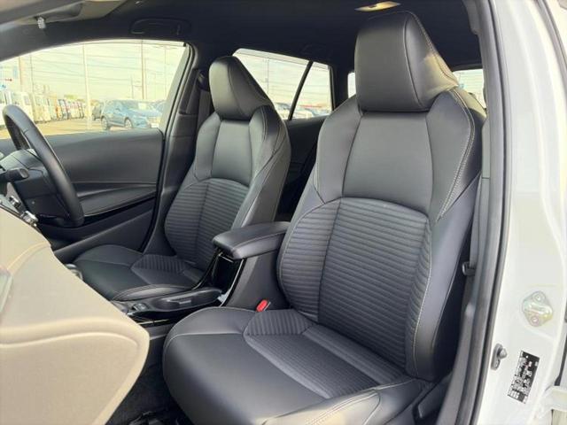 カローラツーリング ハイブリッドダブルバイビー　新品タイヤ／保証書／ディスプレイオーディオ＋ナビ１０．５インチ／トヨタセーフティセンス／車線逸脱防止支援システム／シート　ハーフレザー／ヘッドランプ　ＬＥＤ／ＵＳＢジャック　衝突被害軽減システム（6枚目）