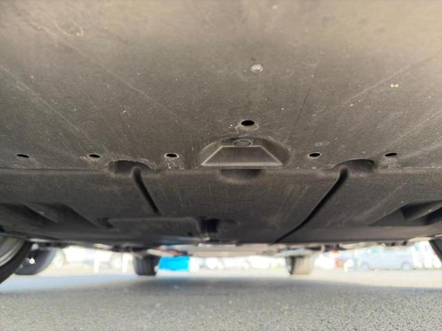 カローラツーリング ハイブリッドダブルバイビー　新品タイヤ／保証書／ディスプレイオーディオ＋ナビ１０．５インチ／トヨタセーフティセンス／車線逸脱防止支援システム／シート　ハーフレザー／ヘッドランプ　ＬＥＤ／ＵＳＢジャック　衝突被害軽減システム（46枚目）