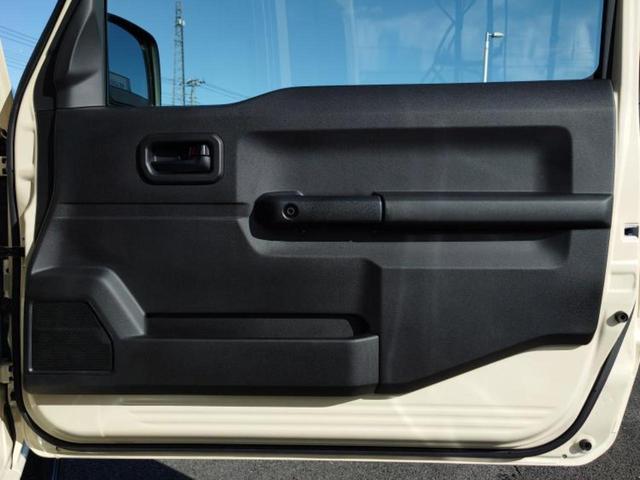 ジムニー ４ＷＤ　ＸＬ　保証書／ディスプレイオーディオ＋ナビ／デュアルカメラブレーキサポート（スズキ）／シートヒーター　前席／車線逸脱防止支援システム／Ｂｌｕｅｔｏｏｔｈ接続／ＥＢＤ付ＡＢＳ／横滑り防止装置　ターボ　４ＷＤ（20枚目）