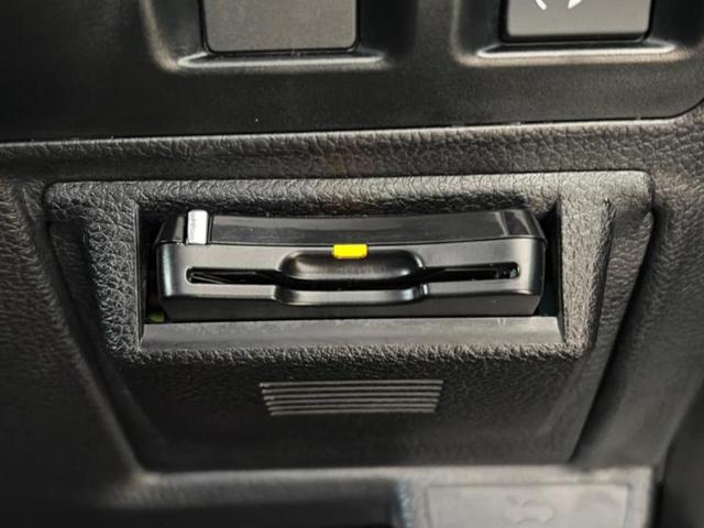 ＸＶ ４ＷＤ２．０ｉ－Ｌアイサイト　純正　ナビ／アイサイト／車線逸脱防止支援システム／ドライブレコーダー　前後／ヘッドランプ　ＬＥＤ／ＵＳＢジャック／Ｂｌｕｅｔｏｏｔｈ接続／ＥＴＣ／ＥＢＤ付ＡＢＳ／横滑り防止装置　衝突被害軽減システム（18枚目）