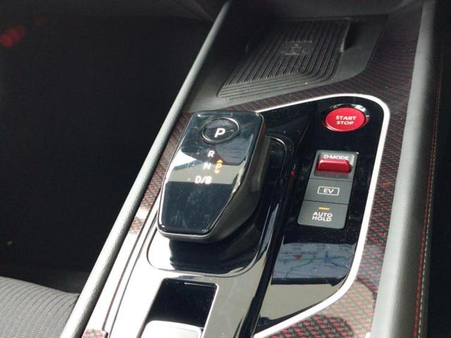 オーラ ニスモチューンドｅパワー４ＷＤ　ＢＯＳＥ／保証書／純正　９インチ　メモリーナビ／インテリジェントルームミラー／エマージェンシーブレーキ／シートヒーター　前席／アラウンドビューモニター／車線逸脱防止支援システム／シート　ハーフレザー（18枚目）