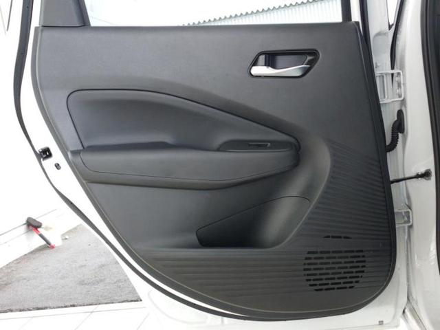 オーラ ニスモチューンドｅパワー４ＷＤ　ＢＯＳＥ／保証書／純正　９インチ　メモリーナビ／インテリジェントルームミラー／エマージェンシーブレーキ／シートヒーター　前席／アラウンドビューモニター／車線逸脱防止支援システム／シート　ハーフレザー（23枚目）