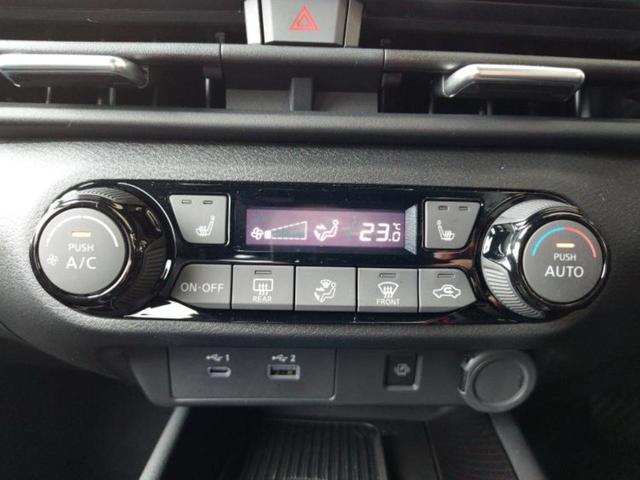 オーラ ニスモチューンドｅパワー４ＷＤ　ＢＯＳＥ／保証書／純正　９インチ　メモリーナビ／インテリジェントルームミラー／エマージェンシーブレーキ／シートヒーター　前席／アラウンドビューモニター／車線逸脱防止支援システム／シート　ハーフレザー（29枚目）