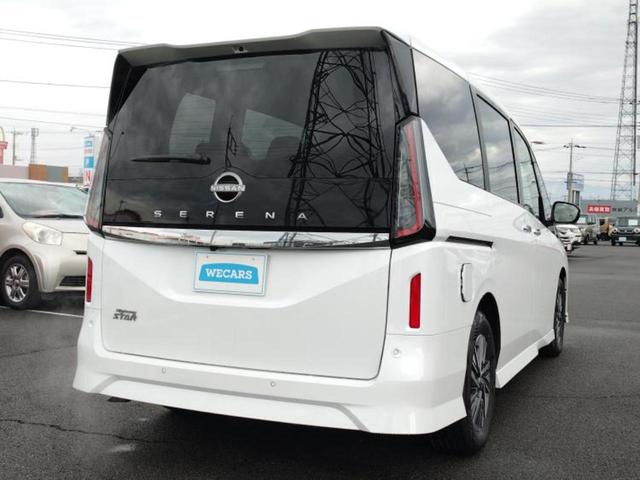 セレナ ハイウェイスターV 保証書/純正 12.3インチ メモリーナビ/フリップダウンモニター 純正 11インチ/エマージェンシーブレーキ/両側電動スライドドア/アラウンドビューモニター/車線逸脱防止支援システム 全周囲カメラ(3枚目)
