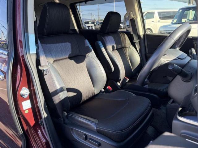 オデッセイハイブリッド ハイブリッドアブソルート・ホンダセンシング　新品タイヤ／保証書／純正　ＳＤナビ／フリップダウンモニター／両側電動スライドドア／シート　ハーフレザー／ヘッドランプ　ＬＥＤ／ＥＴＣ／ＥＢＤ付ＡＢＳ／横滑り防止装置／アイドリングストップ　後席モニター（5枚目）