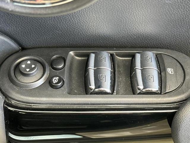 ＭＩＮＩ クーパーＳプレミアムプラスライン　新品タイヤ／保証書／純正　ＳＤナビ／衝突安全装置／シートヒーター／車線逸脱防止支援システム／シート　フルレザー／パーキングアシスト　自動操舵／ヘッドランプ　ＬＥＤ／ＥＴＣ／ＥＢＤ付ＡＢＳ　革シート（33枚目）