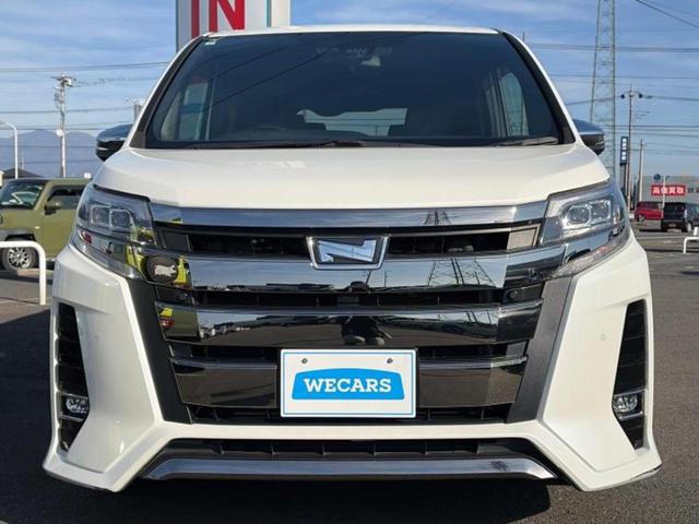 ノア Ｓｉダブルバイビー３　保証書／社外　１１インチ　ＳＤナビ／フリップダウンモニター　社外　１２．８インチ／トヨタセーフティセンス／両側電動スライドドア／車線逸脱防止支援システム／シート　ハーフレザー　衝突被害軽減システム（44枚目）