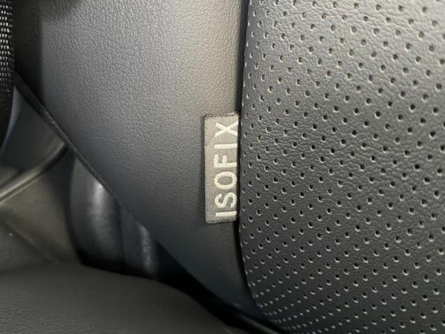 エスクァイア ハイブリッドＧｉ　新品タイヤ／保証書／純正　９インチ　ＳＤナビ／フリップダウンモニター　純正　１２．１インチ／トヨタセーフティセンス／両側電動スライドドア／シートヒーター　前席／シート　合皮　衝突被害軽減システム（44枚目）