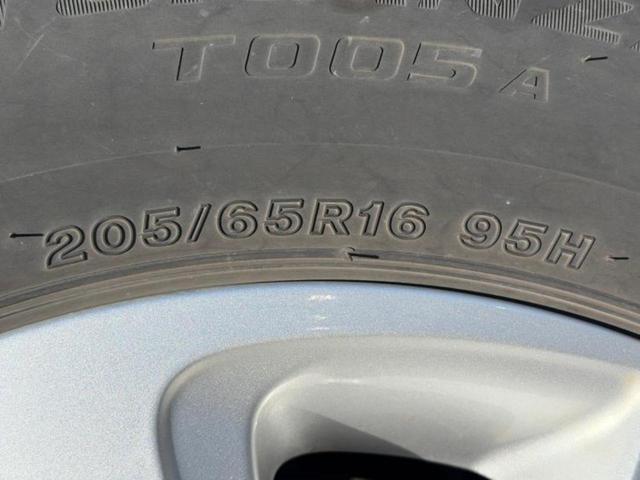 ヤリスクロス ハイブリッドＧ　保証書／ディスプレイオーディオ＋ナビ８インチ／トヨタセーフティセンス／パノラミックビューモニター／車線逸脱防止支援システム／ドライブレコーダー　前後／Ｂｌｕｅｔｏｏｔｈ接続／ＥＴＣ　全周囲カメラ（49枚目）