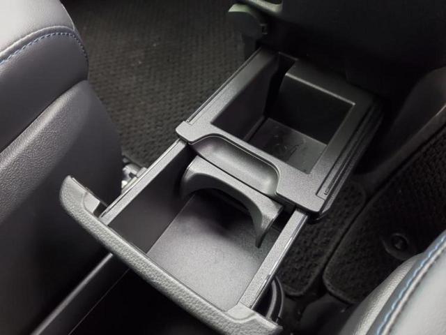 ヴォクシー S-Z ★★★ディスプレイオーディオ10.5インチ/トヨタセーフティセンス/両側電動スライドドア/シートヒーター 前席/車線逸脱防止支援システム/シート ハーフレザー 衝突被害軽減システム バックカメラ(44枚目)