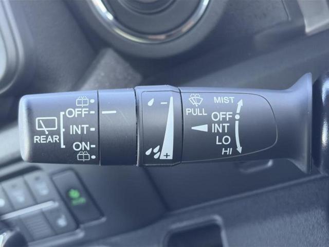 Ｎ－ＢＯＸカスタム ターボ　保証書／純正　８インチ　ＳＤナビ／ホンダセンシング／両側電動スライドドア／シートヒーター　前席／車線逸脱防止支援システム／シート　ハーフレザー／ヘッドランプ　ＬＥＤ／ＵＳＢジャック　ターボ　ＥＴＣ（17枚目）