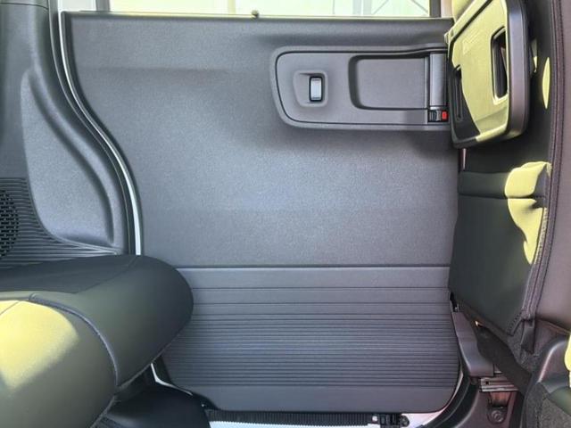 Ｎ－ＢＯＸカスタム ターボ　保証書／純正　８インチ　ＳＤナビ／ホンダセンシング／両側電動スライドドア／シートヒーター　前席／車線逸脱防止支援システム／シート　ハーフレザー／ヘッドランプ　ＬＥＤ／ＵＳＢジャック　ターボ　ＥＴＣ（23枚目）