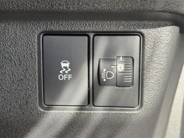 Ｎ－ＢＯＸカスタム ターボ　保証書／純正　８インチ　ＳＤナビ／ホンダセンシング／両側電動スライドドア／シートヒーター　前席／車線逸脱防止支援システム／シート　ハーフレザー／ヘッドランプ　ＬＥＤ／ＵＳＢジャック　ターボ　ＥＴＣ（27枚目）