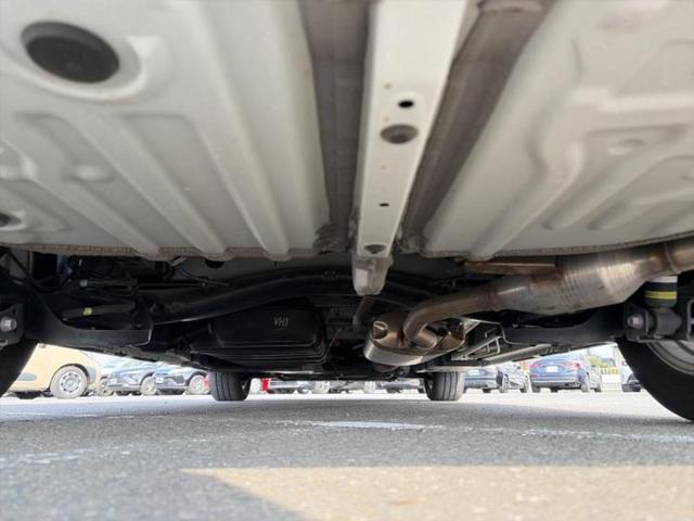 ノア ハイブリッドZ 保証書/ディスプレイオーディオ+ナビ10.5インチ/フリップダウンモニター 純正 14インチ/トヨタセーフティセンス/両側電動スライドドア/シートヒーター 前席/車線逸脱防止支援システム バックカメラ(48枚目)