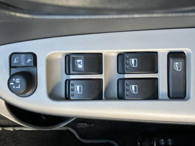 パッソ モーダＳ　新品タイヤ／保証書／純正　ＳＤナビ／スマートアシスト（トヨタ・ダイハツ）／車線逸脱防止支援システム／ヘッドランプ　ＬＥＤ／Ｂｌｕｅｔｏｏｔｈ接続／ＥＴＣ／ＥＢＤ付ＡＢＳ／横滑り防止装置　禁煙車（27枚目）