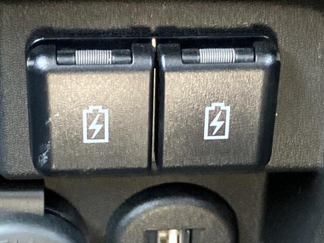 スペーシアカスタム ハイブリッドＸＳターボ　新品タイヤ／保証書／純正　９インチ　メモリーナビ／セーフティサポート（スズキ）／両側電動スライドドア／シートヒーター　運転席／全方位モニター／シート　ハーフレザー／ドライブレコーダー　社外　禁煙車（38枚目）