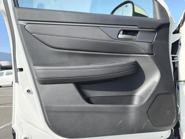 ＷＲ－Ｖ Ｚ　保証書／純正　８インチ　ナビ／ホンダセンシング／車線逸脱防止支援システム／シート　ハーフレザー／ヘッドランプ　ＬＥＤ／ＵＳＢジャック／Ｂｌｕｅｔｏｏｔｈ接続／ＥＴＣ／ＥＢＤ付ＡＢＳ／横滑り防止装置（22枚目）