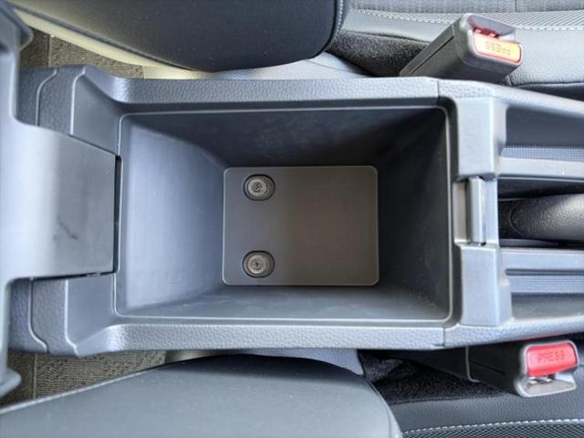 ＷＲ－Ｖ Ｚ　保証書／純正　８インチ　ナビ／ホンダセンシング／車線逸脱防止支援システム／シート　ハーフレザー／ヘッドランプ　ＬＥＤ／ＵＳＢジャック／Ｂｌｕｅｔｏｏｔｈ接続／ＥＴＣ／ＥＢＤ付ＡＢＳ／横滑り防止装置（30枚目）