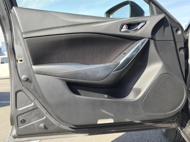 アテンザワゴン ２０Ｓプロアクティブ　保証書／純正　ＳＤナビ／アイアクティブセンス（マツダ）／車線逸脱防止支援システム／ドライブレコーダー　社外／ヘッドランプ　ＬＥＤ／Ｂｌｕｅｔｏｏｔｈ接続／ＥＴＣ／ＥＢＤ付ＡＢＳ／横滑り防止装置　禁煙車（22枚目）