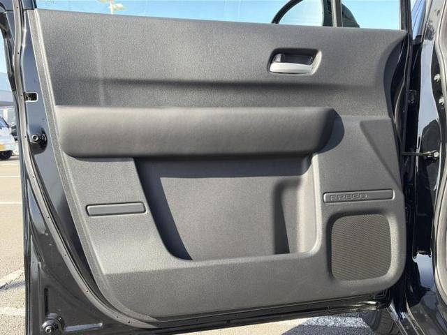 フリード eHEVエアーEX 保証書/純正 11インチ メモリーナビ/ホンダセンシング/両側電動スライドドア/シートヒーター 前席/車線逸脱防止支援システム/シート ハーフレザー/ヘッドランプ LED/USBジャック バックカメラ(24枚目)