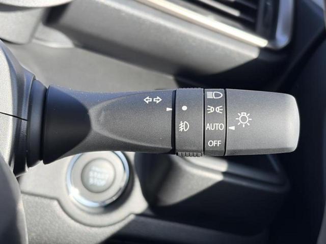 ソリオバンディット バンディットハイブリッドＭＶ　保証書／純正　９インチ　メモリーナビ／セーフティサポート（スズキ）／両側電動スライドドア／シートヒーター／全方位モニター／車線逸脱防止支援システム／登録済未使用車／ヘッドランプ　ＬＥＤ　全周囲カメラ（17枚目）