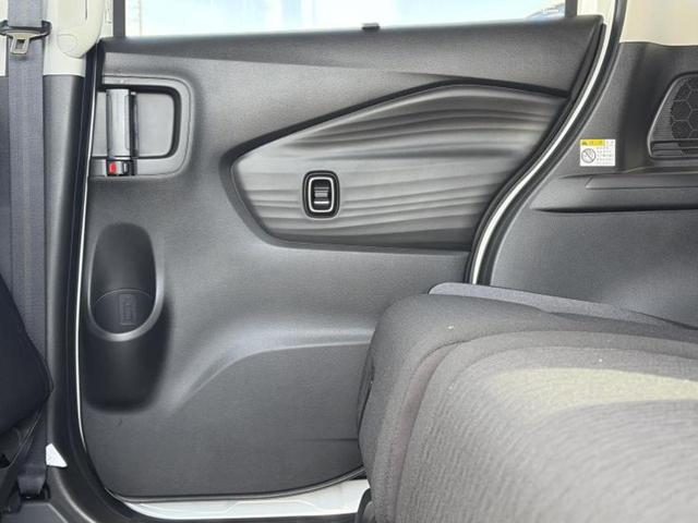 ソリオバンディット バンディットハイブリッドＭＶ　保証書／純正　９インチ　メモリーナビ／セーフティサポート（スズキ）／両側電動スライドドア／シートヒーター／全方位モニター／車線逸脱防止支援システム／登録済未使用車／ヘッドランプ　ＬＥＤ　全周囲カメラ（21枚目）