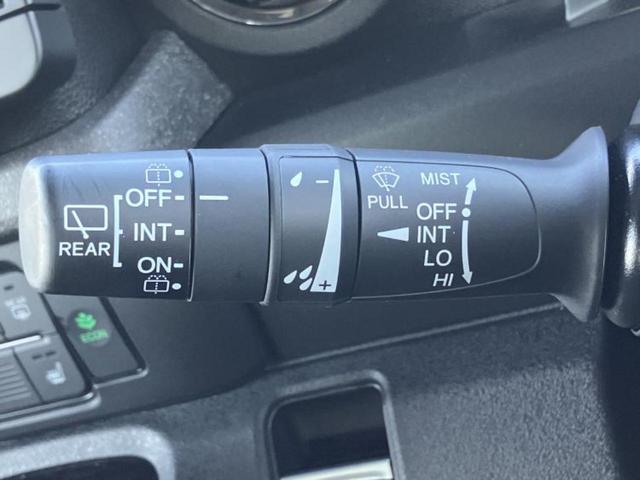 Ｎ－ＢＯＸカスタム ヒョウジュン　保証書／純正　９インチ　メモリーナビ／ホンダセンシング／電動スライドドア／シートヒーター　前席／車線逸脱防止支援システム／ヘッドランプ　ＬＥＤ／Ｂｌｕｅｔｏｏｔｈ接続／ＥＢＤ付ＡＢＳ　バックカメラ（17枚目）