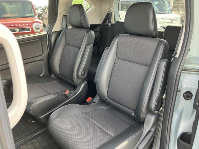 フリードハイブリッド ハイブリッドG 新品タイヤ/保証書/純正 9インチ メモリーナビ/ホンダセンシング/両側電動スライドドア/車線逸脱防止支援システム/シート ハーフレザー/ドライブレコーダー 360°/ヘッドランプ LED 禁煙車(8枚目)