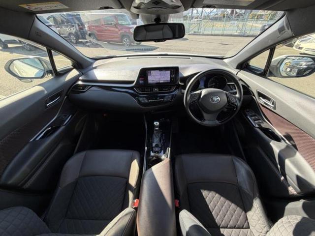 C-HR G 新品タイヤ/純正エアロ/純正 SDナビ/衝突安全装置/シートヒーター/車線逸脱防止支援システム/シート ハーフレザー/ヘッドランプ LED/ETC/EBD付ABS/横滑り防止装置 衝突被害軽減システム(4枚目)