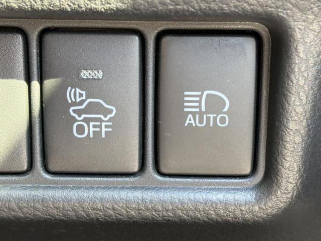 C-HR G 新品タイヤ/純正エアロ/純正 SDナビ/衝突安全装置/シートヒーター/車線逸脱防止支援システム/シート ハーフレザー/ヘッドランプ LED/ETC/EBD付ABS/横滑り防止装置 衝突被害軽減システム(15枚目)