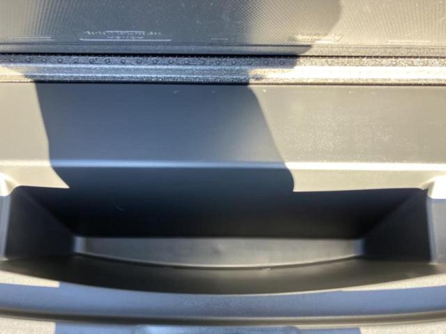 ZR-V eHEV Z 新品タイヤ/保証書/純正 9インチ SDナビ/ホンダセンシング/シートヒーター 前席/全方位モニター/車線逸脱防止支援システム/シート 合皮/電動バックドア/ヘッドランプ LED/USBジャック(24枚目)