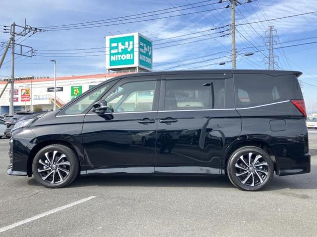 ノア Ｓ－Ｚ　保証書／ディスプレイオーディオ＋ナビ／トヨタセーフティセンス／両側電動スライドドア／シートヒーター　前席／車線逸脱防止支援システム／シート　ハーフレザー／ドライブレコーダー　前後　衝突被害軽減システム（2枚目）