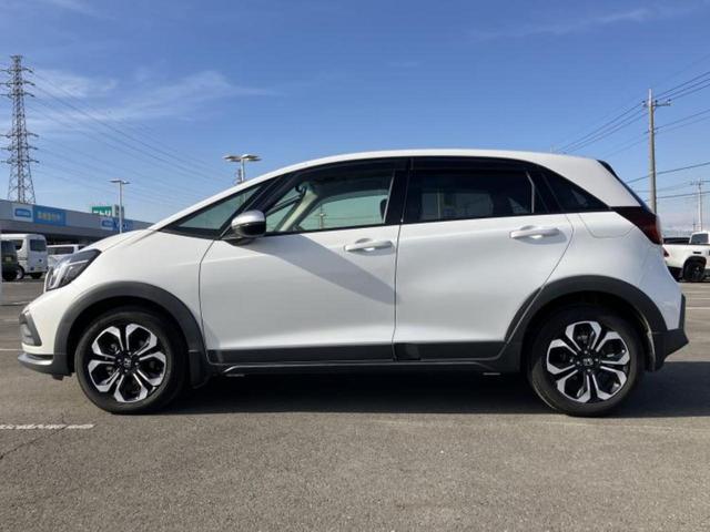 フィット eHEVクロスター 新品タイヤ/保証書/純正 8インチ メモリーナビ/ホンダセンシング/車線逸脱防止支援システム/ドライブレコーダー 前後/ヘッドランプ LED/Bluetooth接続/ETC/EBD付ABS 禁煙車(2枚目)