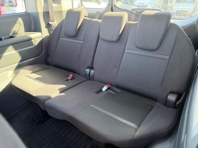 ステップワゴンスパーダ スパーダ・ホンダセンシング　新品タイヤ／保証書／純正　ＳＤナビ／フリップダウンモニター　純正　９インチ／ホンダセンシング／両側電動スライドドア／マルチビューカメラシステム／車線逸脱防止支援システム／ドライブレコーダー　前後（19枚目）