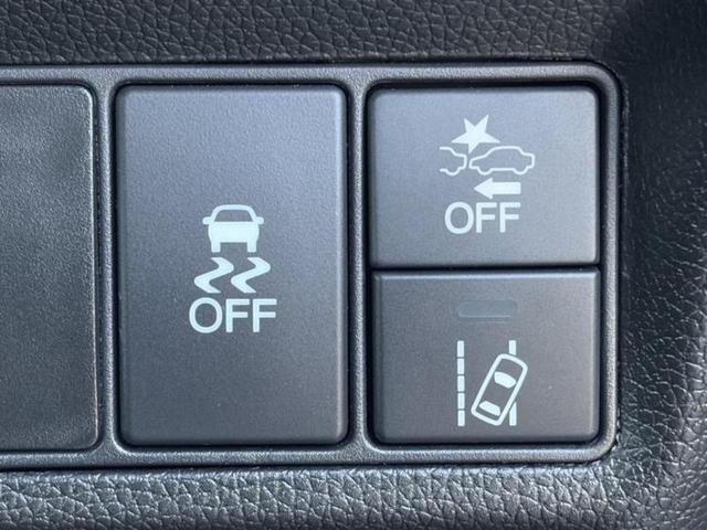 ステップワゴンスパーダ スパーダ・ホンダセンシング　新品タイヤ／保証書／純正　ＳＤナビ／フリップダウンモニター　純正　９インチ／ホンダセンシング／両側電動スライドドア／マルチビューカメラシステム／車線逸脱防止支援システム／ドライブレコーダー　前後（28枚目）