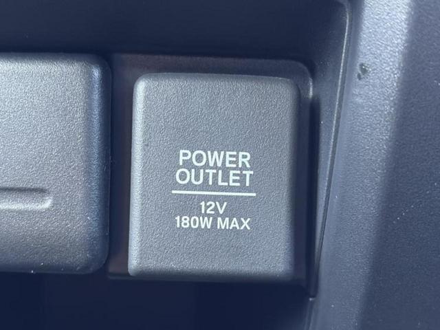 ステップワゴンスパーダ スパーダ・ホンダセンシング　新品タイヤ／保証書／純正　ＳＤナビ／フリップダウンモニター　純正　９インチ／ホンダセンシング／両側電動スライドドア／マルチビューカメラシステム／車線逸脱防止支援システム／ドライブレコーダー　前後（41枚目）