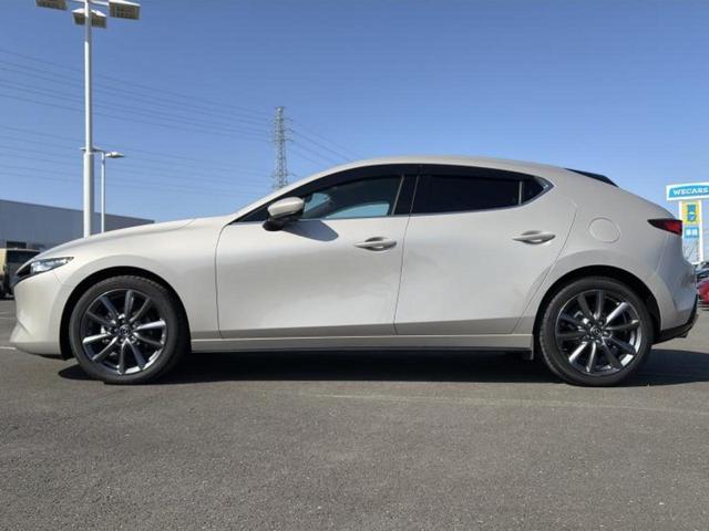 ＭＡＺＤＡ３ファストバック １５Ｓツーリング　保証書／純正　ＳＤナビ／アイアクティブセンス（マツダ）／全方位モニター／車線逸脱防止支援システム／ドライブレコーダー　前後／ヘッドランプ　ＬＥＤ／Ｂｌｕｅｔｏｏｔｈ接続／ＨＤＭＩ接続／ＥＴＣ　禁煙車（2枚目）