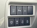 PZターボスペシャル 新品タイヤ/保証書/社外 SDナビ/セーフティサポート(スズキ)/両側電動スライドドア/車線逸脱防止支援システム/パーキングアシスト バックガイド/オートステップ/ヘッドランプ HID ターボ 禁煙車(26枚目)