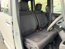 Ｎ－ＢＯＸカスタム ヒョウジュン　保証書／ホンダセンシング／電動スライドドア／シートヒーター　前席／車線逸脱防止支援システム／ヘッドランプ　ＬＥＤ／横滑り防止装置／アイドリングストップ／バックモニター／禁煙車／エアバッグ　運転席（4枚目）