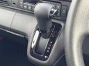 ヒョウジュン　保証書／ホンダセンシング／電動スライドドア／シートヒーター　前席／車線逸脱防止支援システム／ヘッドランプ　ＬＥＤ／横滑り防止装置／アイドリングストップ／バックモニター／禁煙車／エアバッグ　運転席（13枚目）