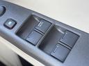 Ｇスマートプラス　保証書／ヘッドランプ　ＨＩＤ／ＥＴＣ／ＥＢＤ付ＡＢＳ／バックモニター／エアバッグ　運転席／エアバッグ　助手席／エアバッグ　サイド／パワーウインドウ／キーレスエントリー／オートエアコン　バックカメラ（25枚目）