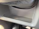 Ｇスマートプラス　保証書／ヘッドランプ　ＨＩＤ／ＥＴＣ／ＥＢＤ付ＡＢＳ／バックモニター／エアバッグ　運転席／エアバッグ　助手席／エアバッグ　サイド／パワーウインドウ／キーレスエントリー／オートエアコン　バックカメラ（33枚目）