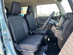 「この車の写真をもっと見たい」「状態が気になる」「この装備はついている？」どんな小さな疑問でもお気軽にお問い合わせください！ 4