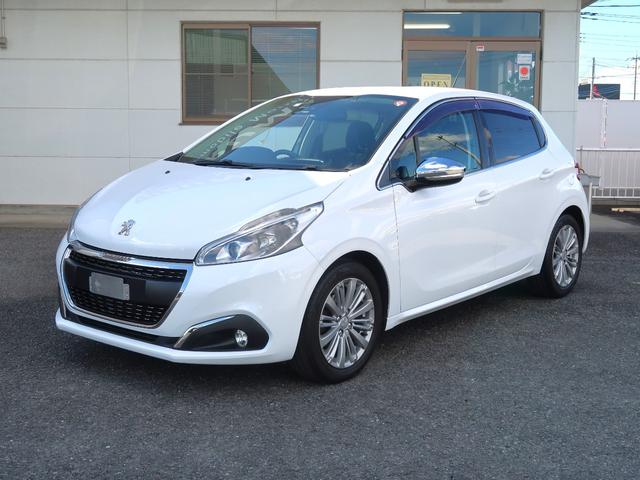 ２０８ アリュール　後期モデル　純正ナビ　フルセグＴＶ　バックカメラ　障害物センサー　Ｂｌｕｅｔｏｏｔｈオーディオ　ＥＴＣ　クルーズコントロール　純正１６インチアルミ　アクティブシティブレーキ／衝突被害軽減ブレーキ（4枚目）