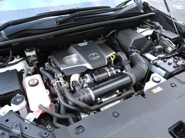 NX NX300 Fスポーツ 後期型 サンルーフ 三眼LEDヘッドライト パノラミックビュー 純正ナビ TV CD/DVD再生 ETC2.0 電動シート&エアコン ステアリングヒーター 電動バックドア ACC ブラインドスポット(10枚目)