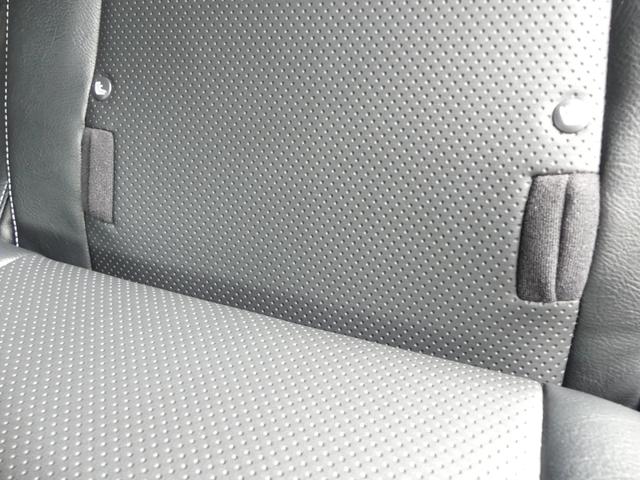 ハイエースワゴン ＧＬ　新車　ハイエースワゴン　ＧＬ　２ＷＤ【内装架装ＦＤ－ＢＯＸ　Ｗ０３ａｉｒ】【ＡｉｒＲＥＶＯシート使用モデル】【フルフラット】【ロングスライドレール】【重歩行フローリングフロア】【ＬＥＤヘッドランプ】【（12枚目）