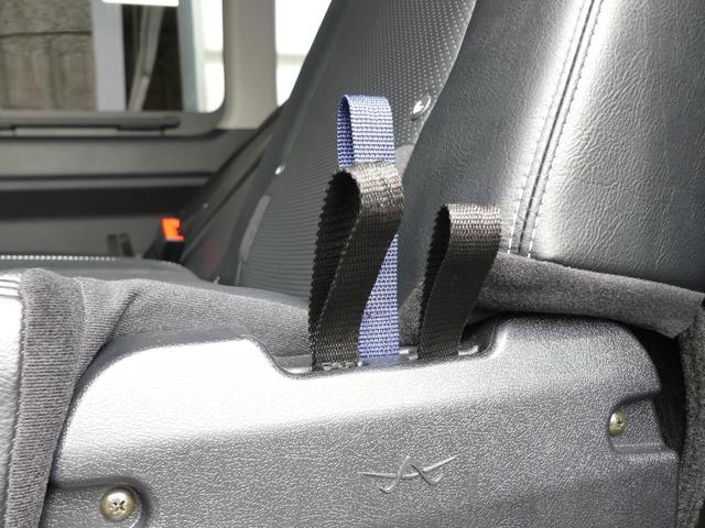 ハイエースワゴン ＧＬ　新車　ハイエースワゴン　ＧＬ　２ＷＤ【内装架装ＦＤ－ＢＯＸ　Ｗ０３ａｉｒ】【ＡｉｒＲＥＶＯシート使用モデル】【フルフラット】【ロングスライドレール】【重歩行フローリングフロア】【ＬＥＤヘッドランプ】【（13枚目）