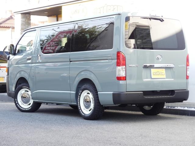 ハイエースバン ロングスーパーＧＬ　ディーゼル４ＷＤ　ＦＤ－ｃｌａｓｓｉｃ丸目フロントフェイス　ペンドルトンシートカバー　高さ調整ベッドキット　アルミホイール＆タイヤセット　両側パワースライドドア　パノラミックビューモニター　デジタルイ（4枚目）